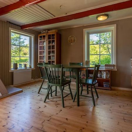 Sharming Cabin In Sund Sund  Luaran gambar